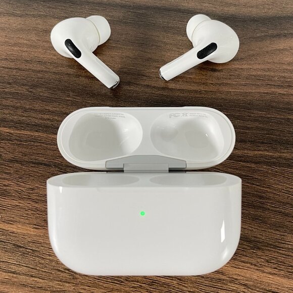 Apple Aipods Pro Complete White Charging Case + Earbuds Sky Blue Protective Case